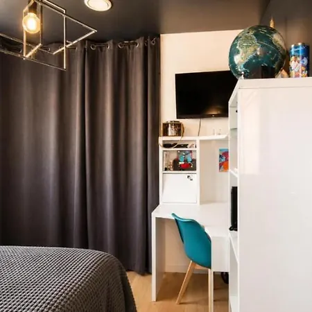 De Le Verseau Apartment *